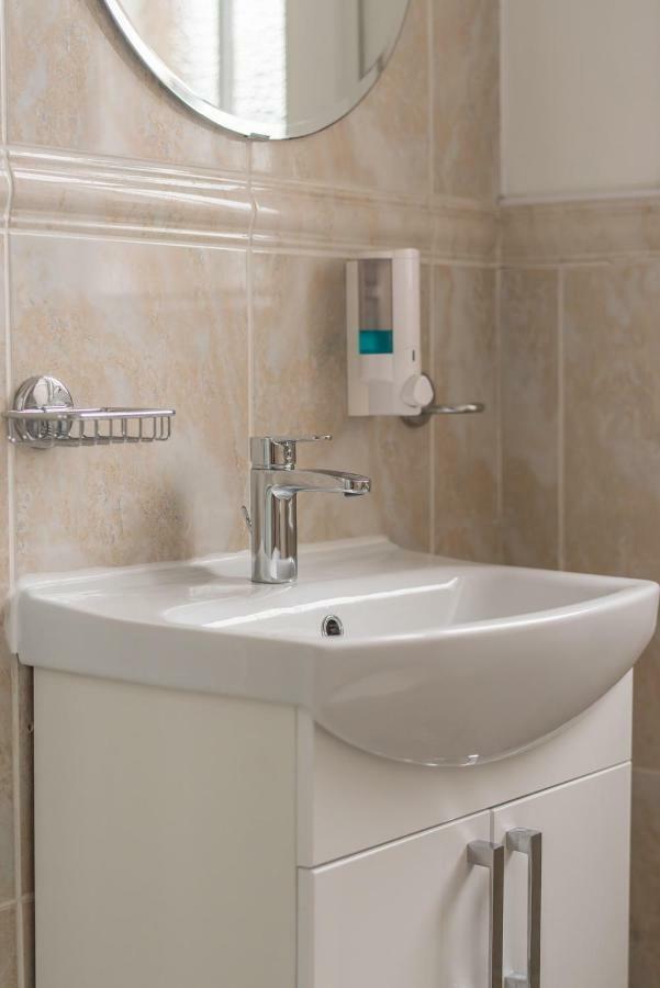 3 Bed Overlooking Meadows Park Edimburgo Esterno foto