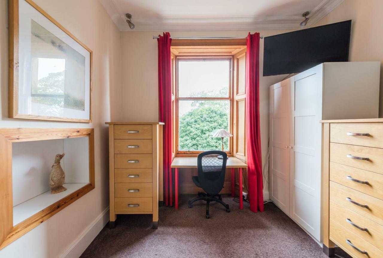 3 Bed Overlooking Meadows Park Edimburgo Esterno foto